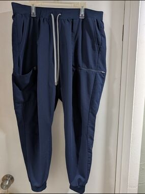 Fabletics Navy Drawstring Jogger Scrubs with Gray Drawcord